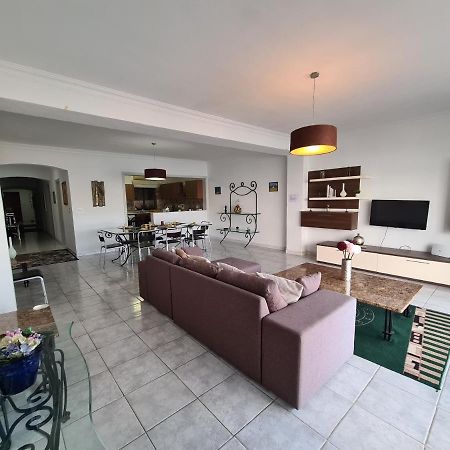 Spacious Seafront Apt Next To Sliema-Valeta Ferry 外观 照片
