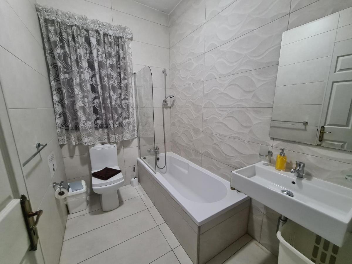 Spacious Seafront Apt Next To Sliema-Valeta Ferry 外观 照片