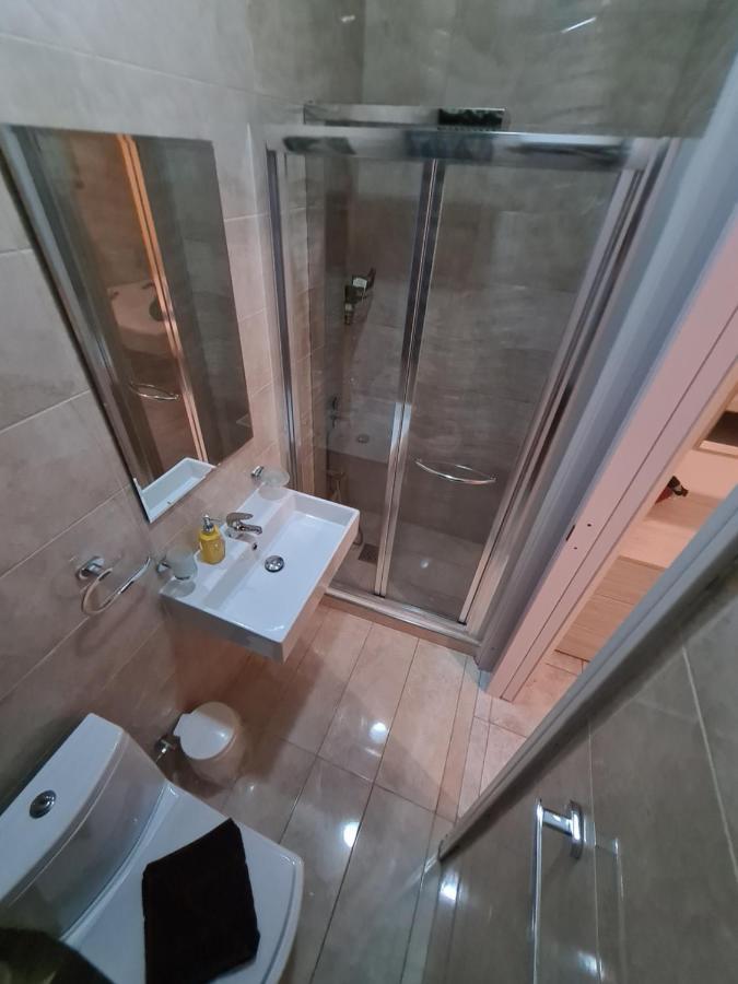 Spacious Seafront Apt Next To Sliema-Valeta Ferry 外观 照片